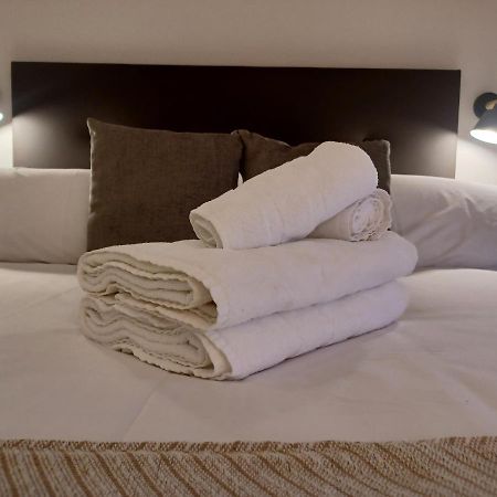Apartamento Acogedor Junto A Calle Betis, Triana-Los Remedios Σεβίλλη Εξωτερικό φωτογραφία