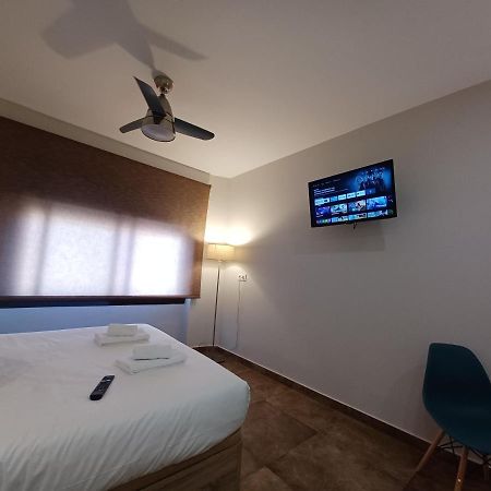 Apartamento Acogedor Junto A Calle Betis, Triana-Los Remedios Σεβίλλη Εξωτερικό φωτογραφία