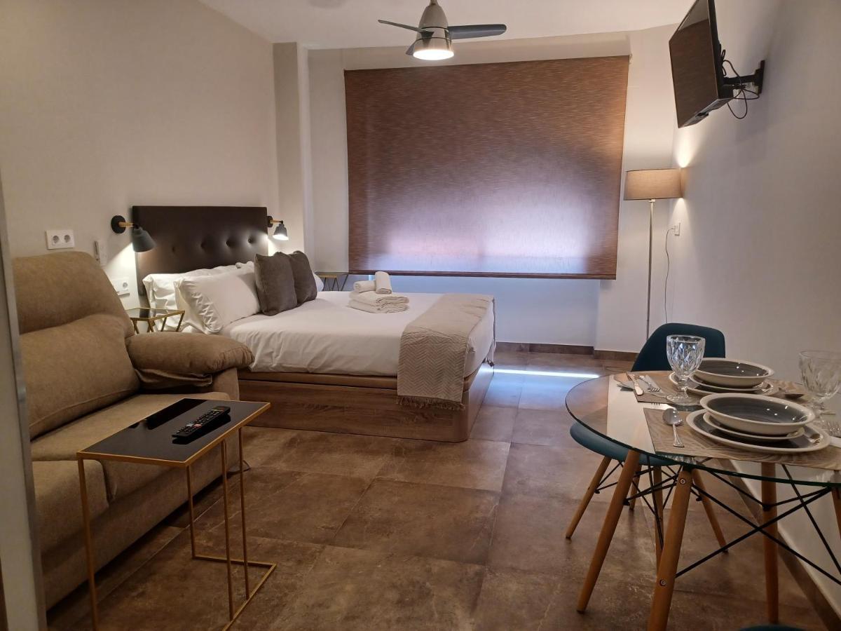 Apartamento Acogedor Junto A Calle Betis, Triana-Los Remedios Σεβίλλη Εξωτερικό φωτογραφία