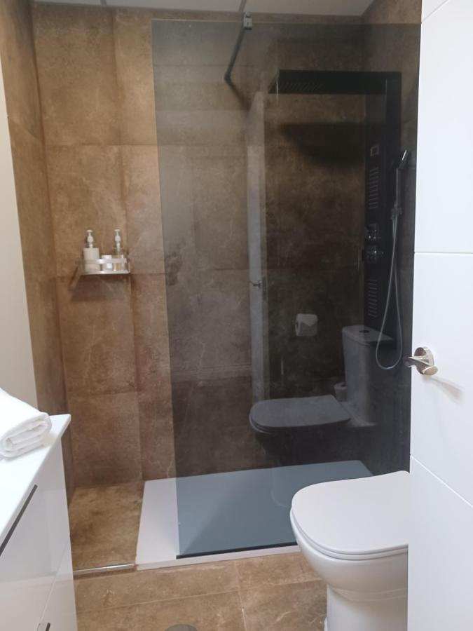 Apartamento Acogedor Junto A Calle Betis, Triana-Los Remedios Σεβίλλη Εξωτερικό φωτογραφία