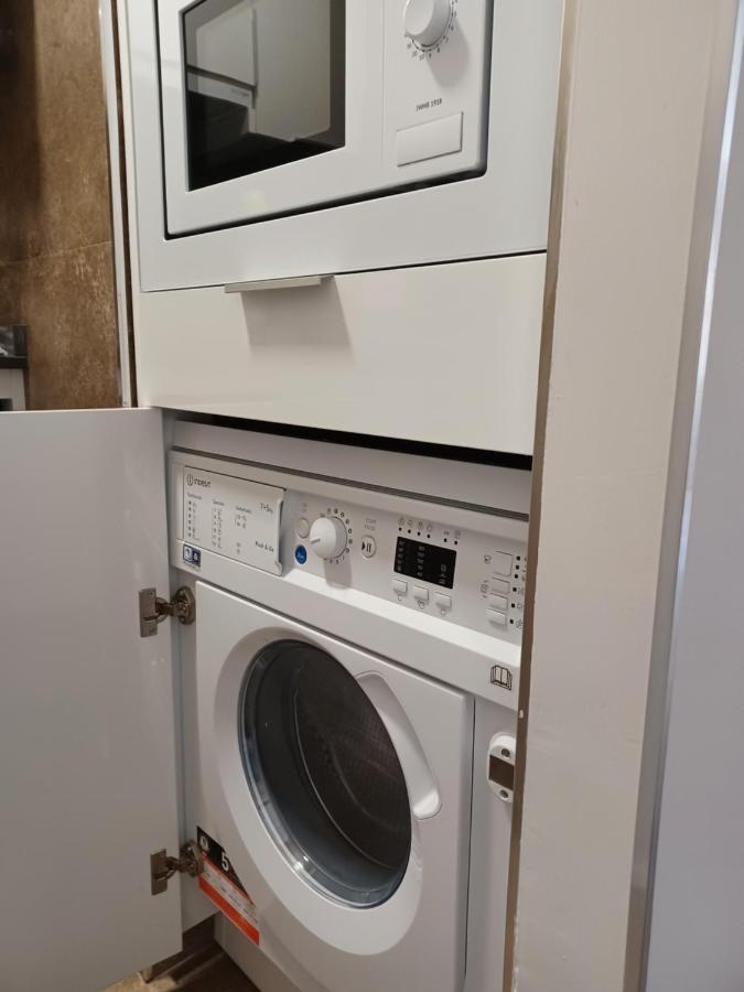 Apartamento Acogedor Junto A Calle Betis, Triana-Los Remedios Σεβίλλη Εξωτερικό φωτογραφία
